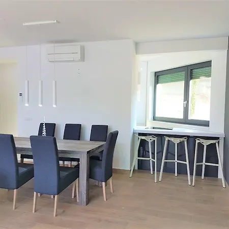 Korcula Hill * Zrnovo