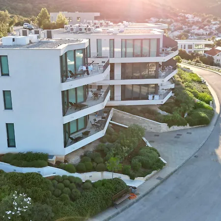 Korcula Hill * Zrnovo