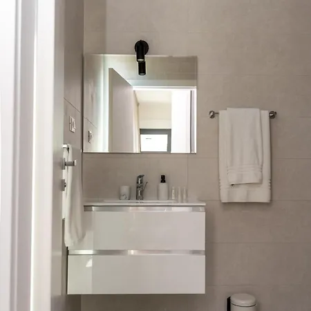 Korcula Hill * Zrnovo