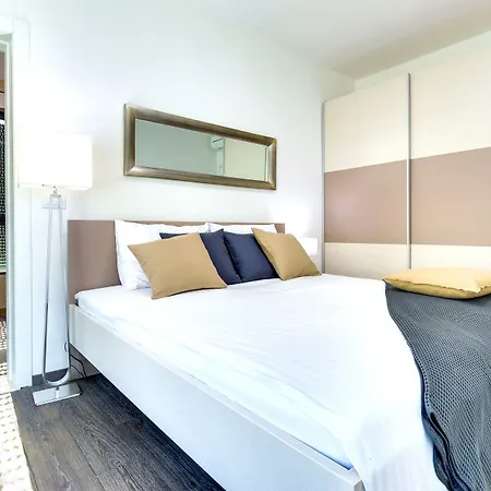 Korcula Hill * Zrnovo