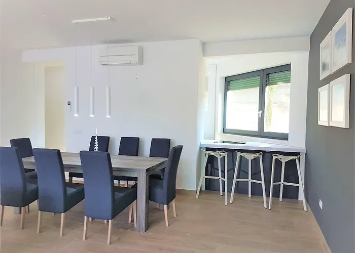 Korcula Hill * Zrnovo